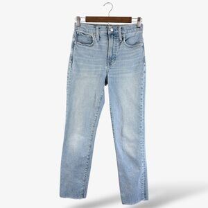 Madewell Perfect Vintage Jeans Size 25 Ellicott Light Wash Frayed Raw Hem NA918